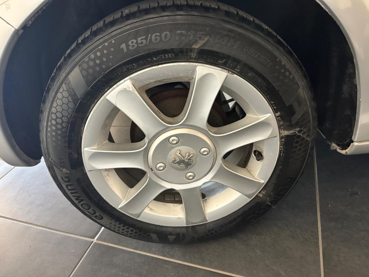 PEUGEOT 1007 SPORT 1.4 HDI 68CV DIESEL