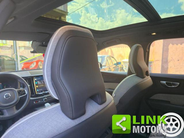 VOLVO XC60 T6 Recharge Plug-in Hybrid AWD Ultimate Dark