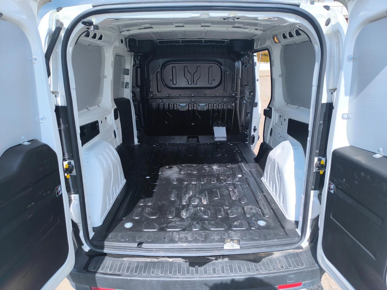 FIAT DOBLÒ 1.6 DIESEL MAXI 1 PROPIETARIO KM 123000