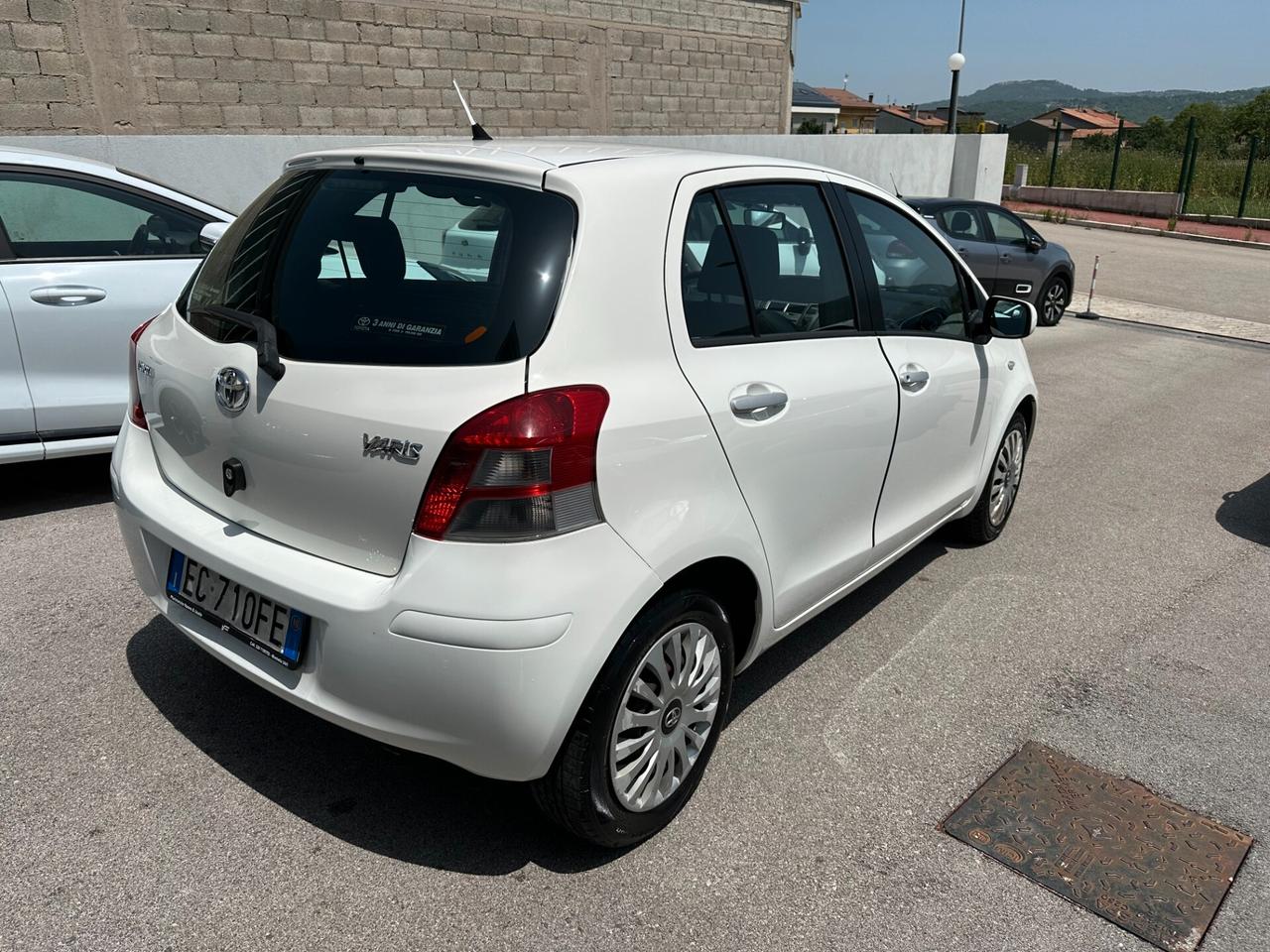 Toyota Yaris 1.4 D-4D DPF 5 porte
