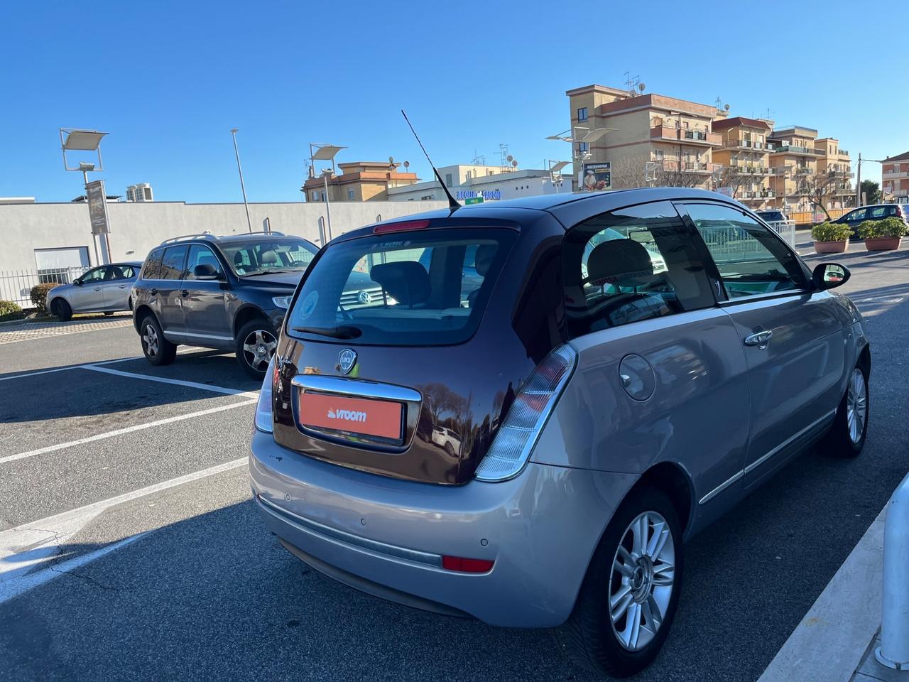 Lancia Ypsilon 1.4 Platino