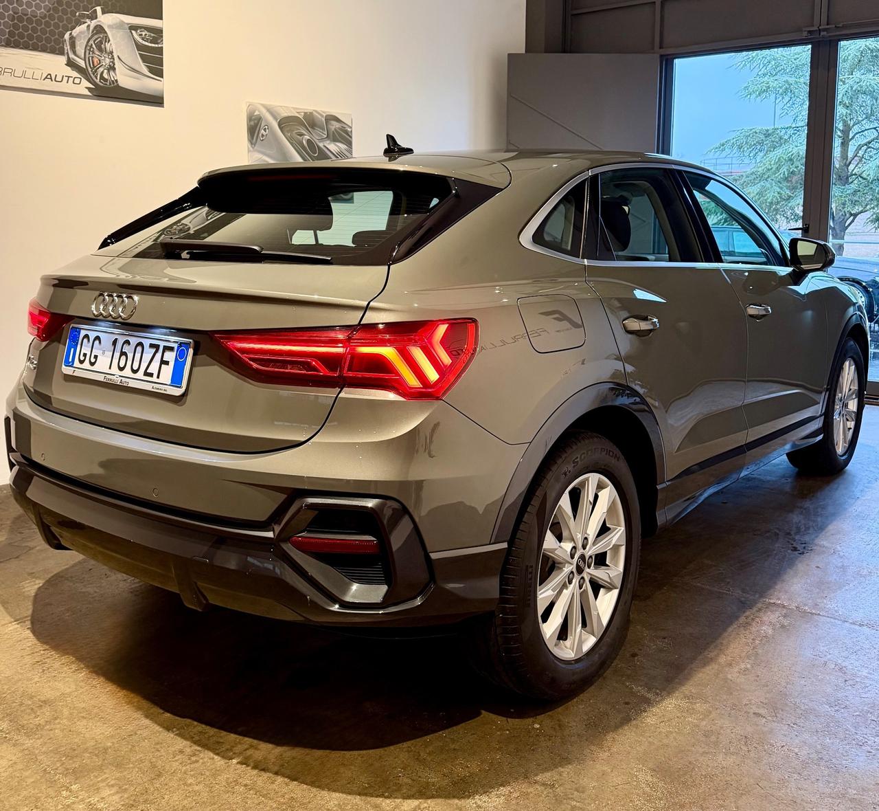 Audi Q3 Sportback 35 2.0 Tdi 150CV STronic