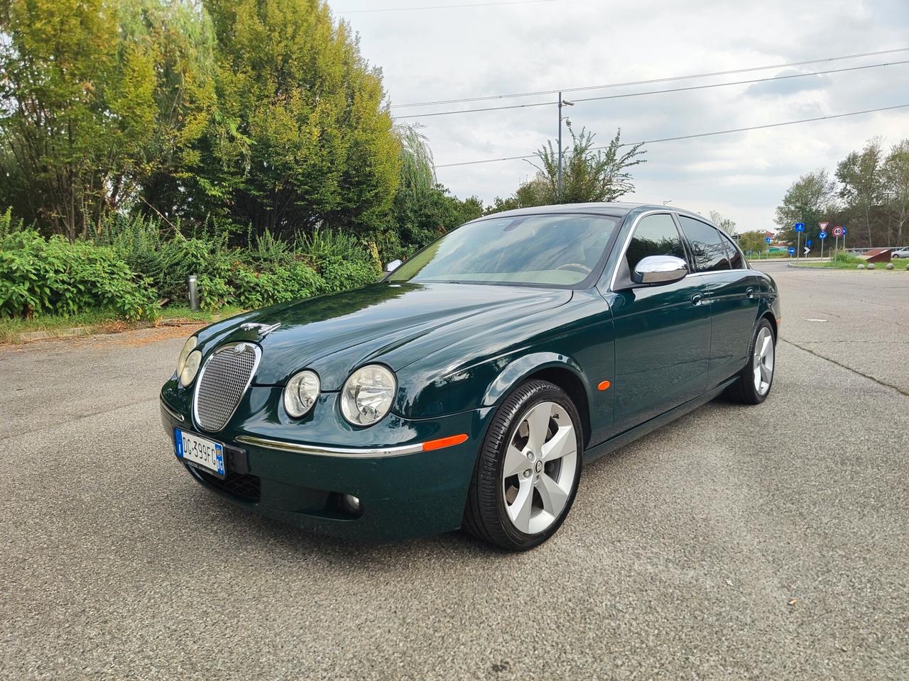 Jaguar S-Type 3.0 V6 Executive