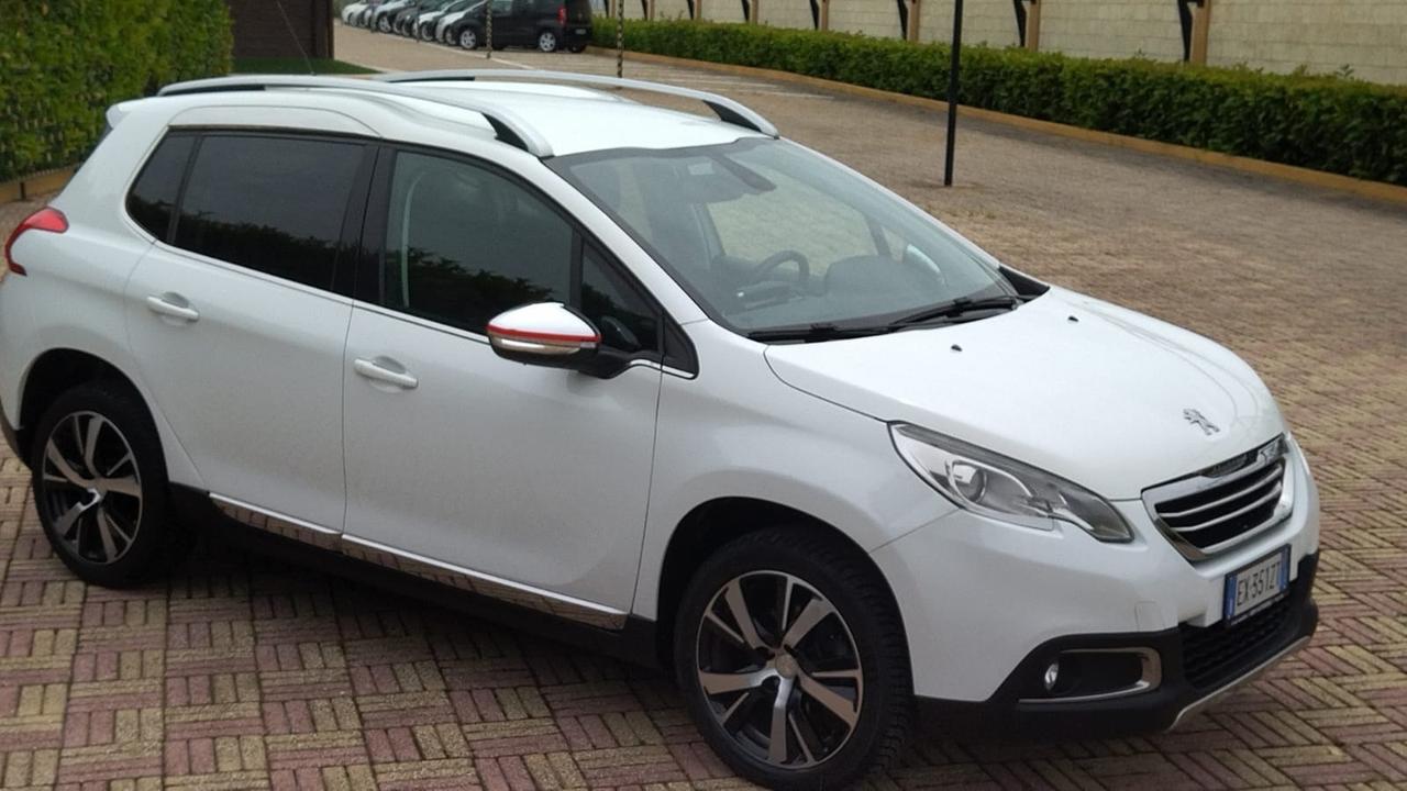 Peugeot 2008 1.6 e-HDi 115 CV Stop&Start Allure