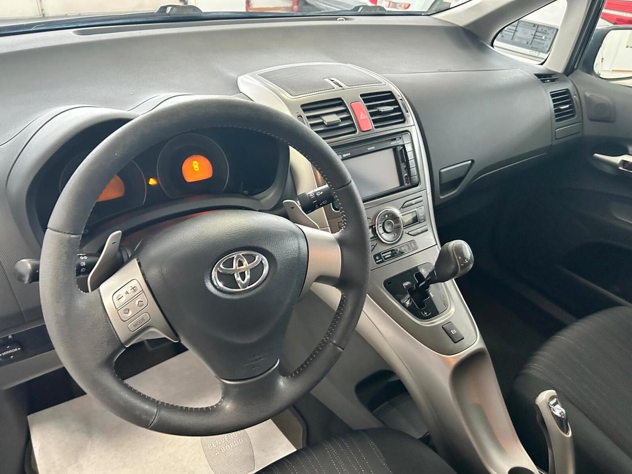 Toyota Auris 1.4 D X NEOPATENTATI 2010