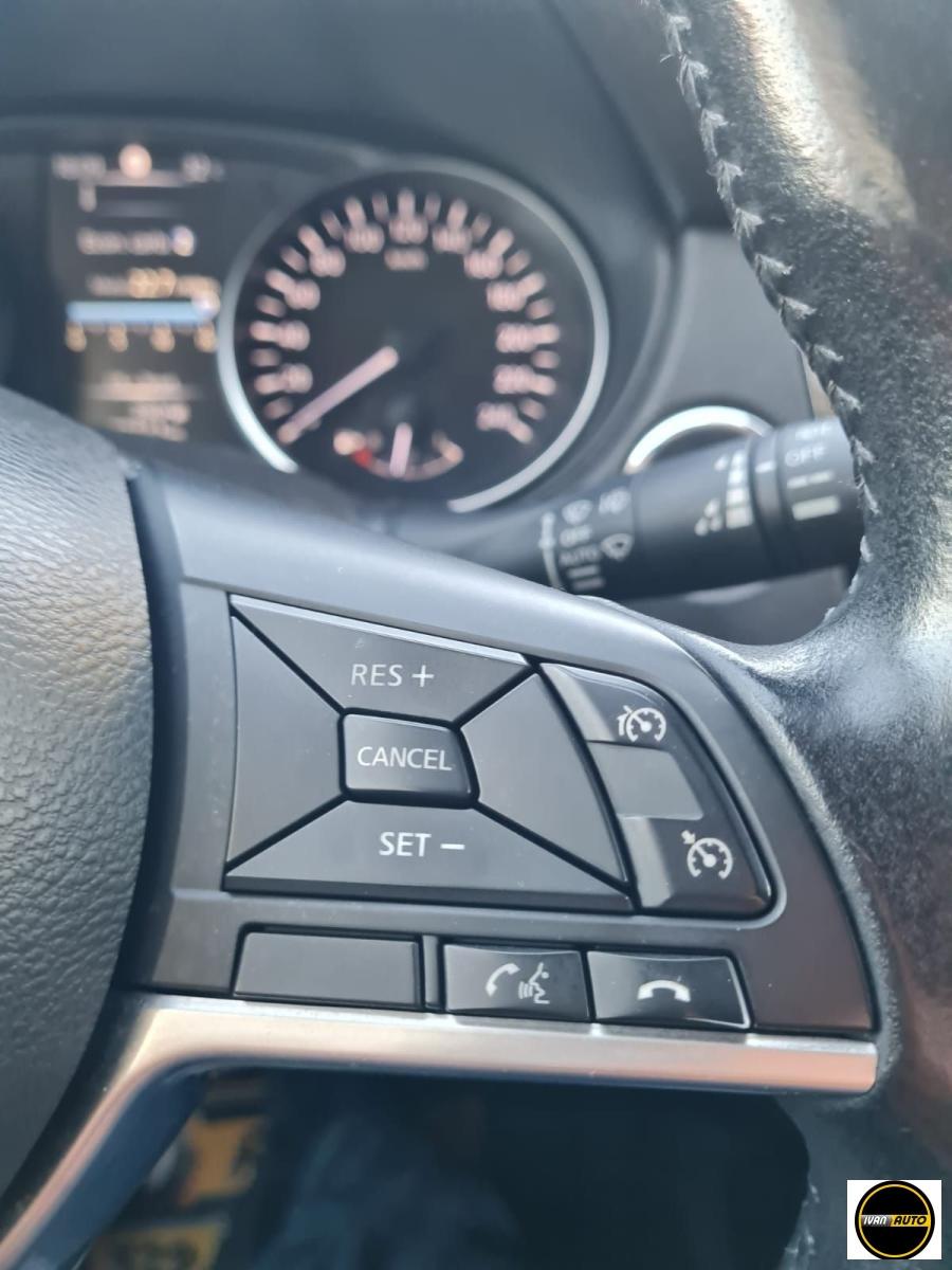 NISSAN Qashqai 1.5 dCi N-Connecta