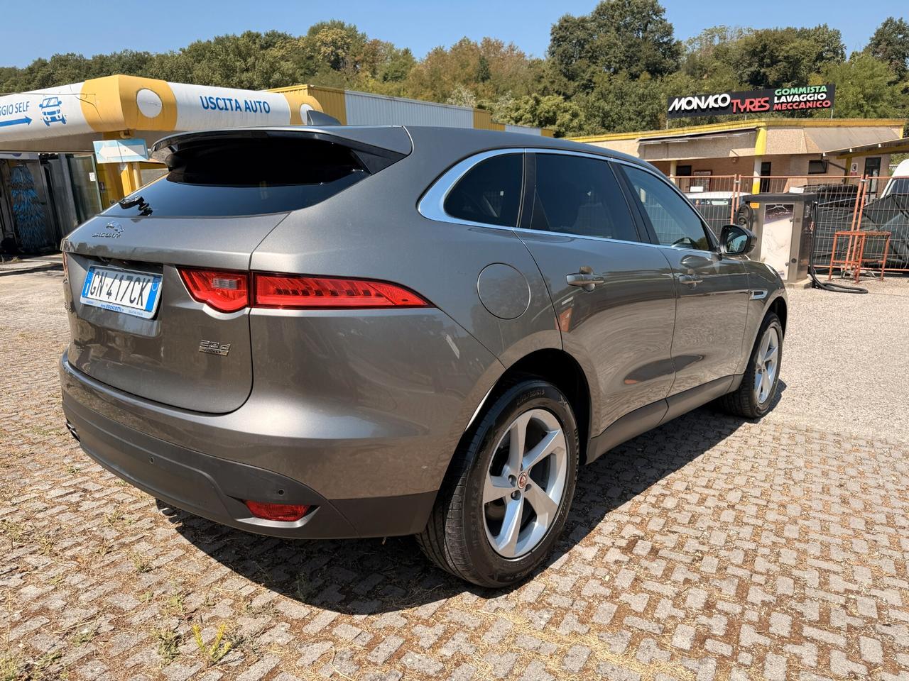 Jaguar F-Pace 2.0 D 180 CV AWD aut. Portfolio