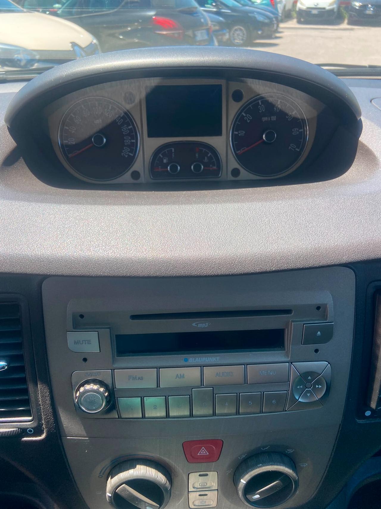Lancia MUSA 1.3 Multijet 16V Oro