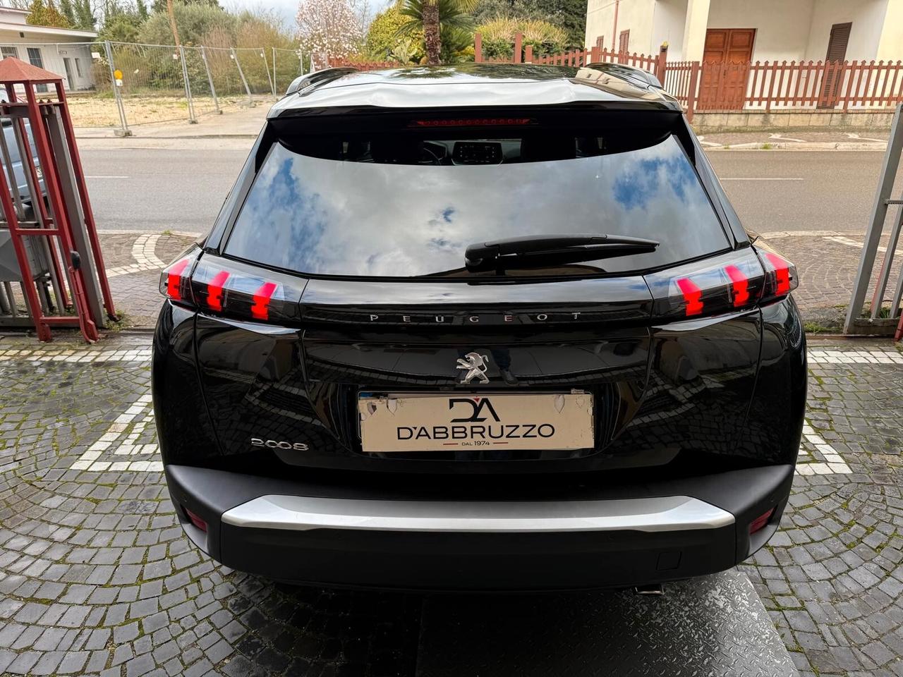 Peugeot 2008 BlueHDi 110 Allure Pack 2023