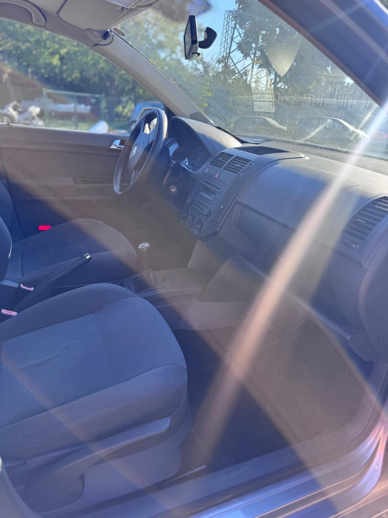 Volkswagen Polo 1.4/80CV 16V 5p. Comfort. BiFuel G