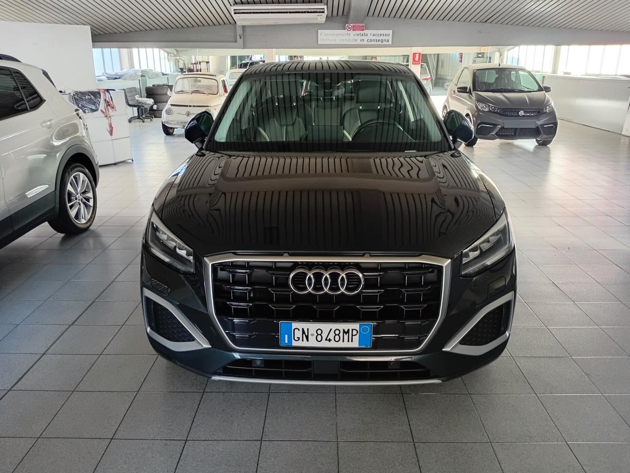 Audi Q2 30 TFSI Business
