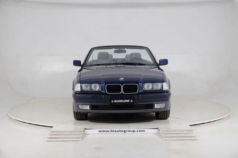 BMW Serie 3 E36 Cabrio Benzina 320i Cabrio