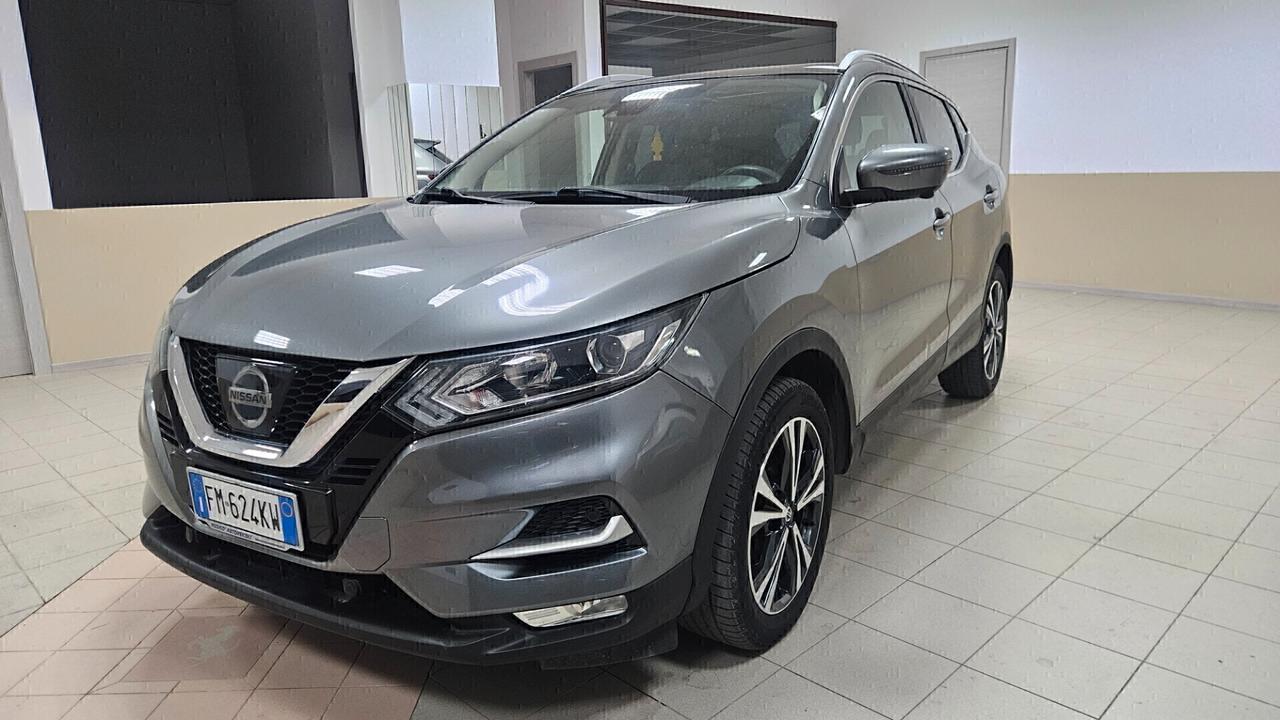Nissan Qashqai 1.5 dCi N-Connecta