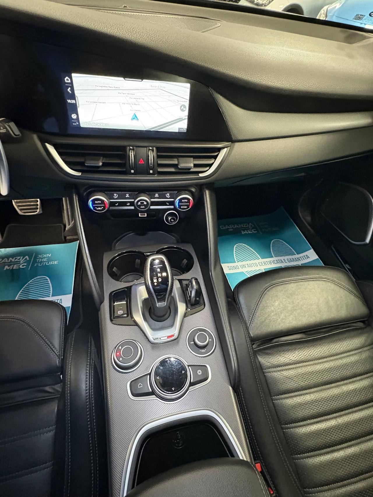 Alfa Romeo Giulia 2.0 280CV AWD Q4 VELOCE