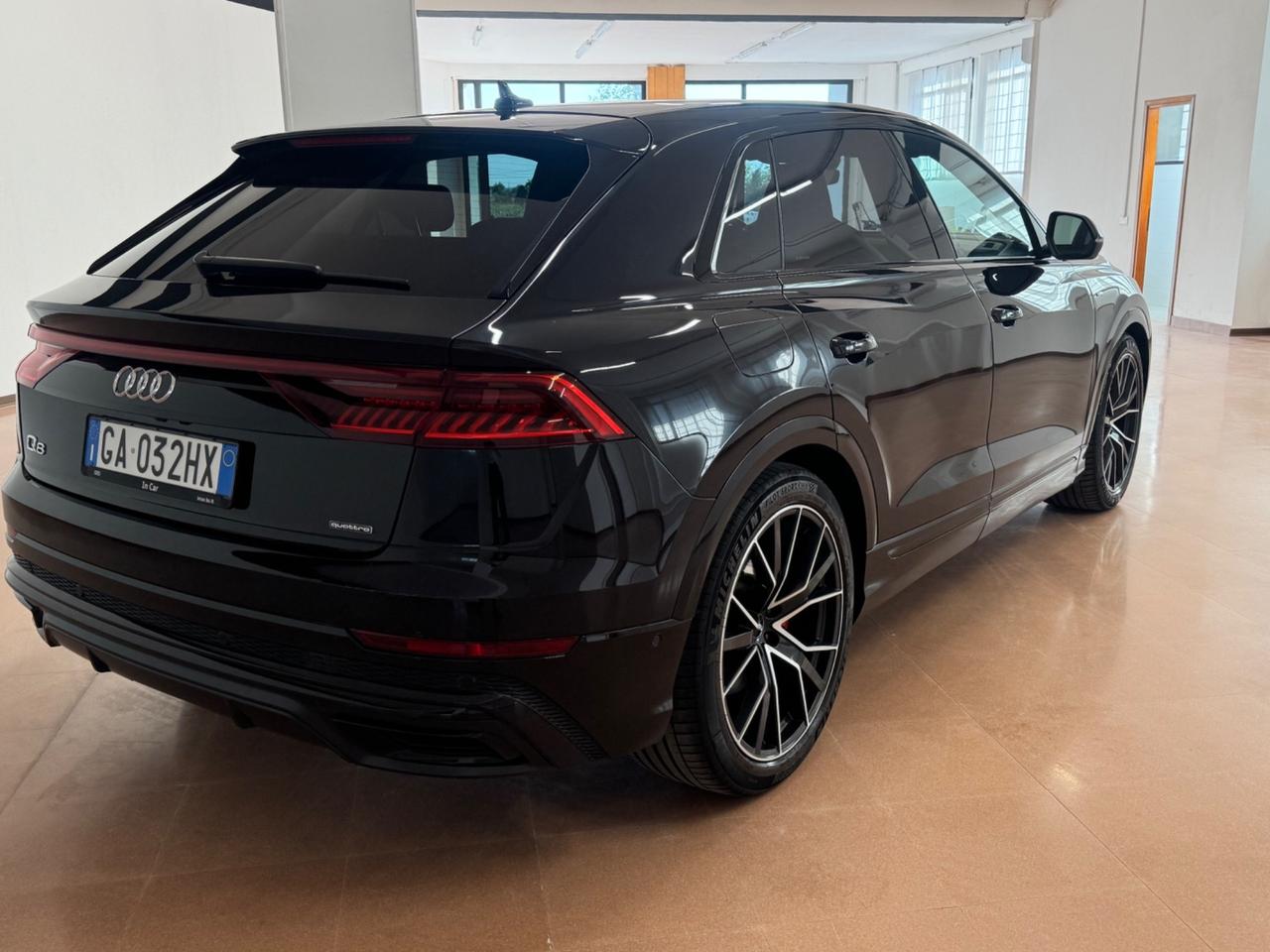 Audi Q8 50 TDI 286 CV quattro tiptronic Sport
