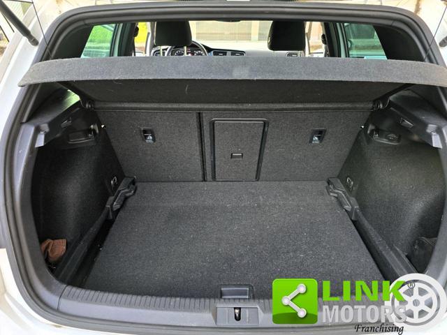 VOLKSWAGEN Golf 1.5 TSI 150 CV R-Line