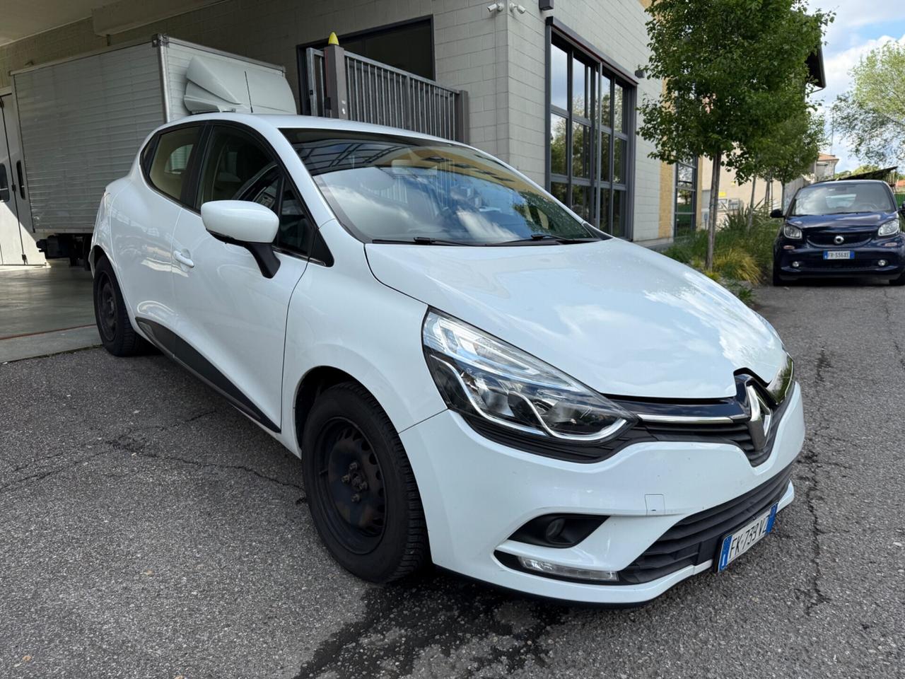 Renault Clio dCi 8V 75CV AUTOCARRO