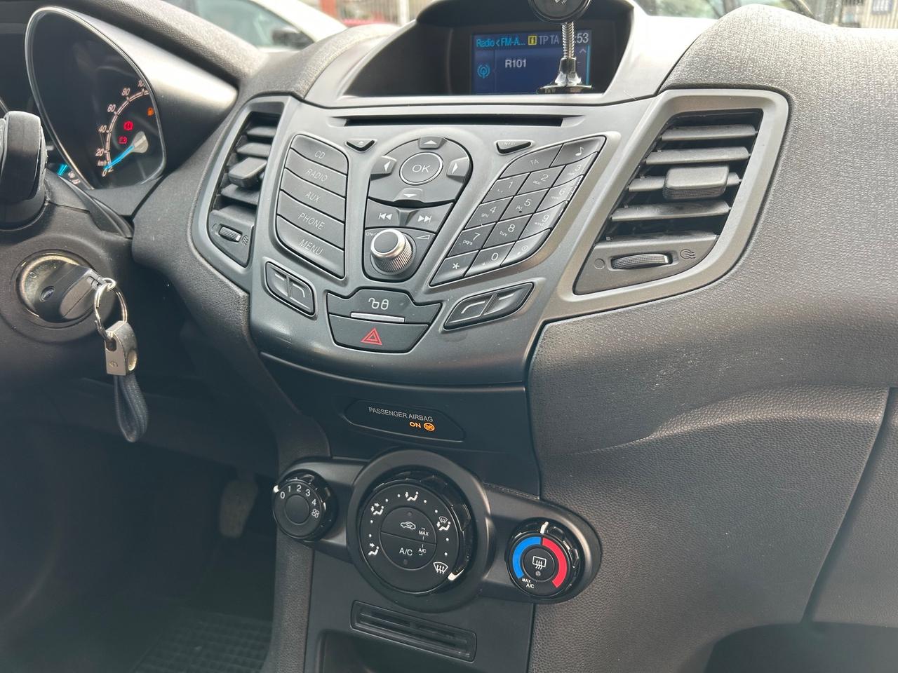 Ford Fiesta 1.5 TDCi 75CV 3 porte