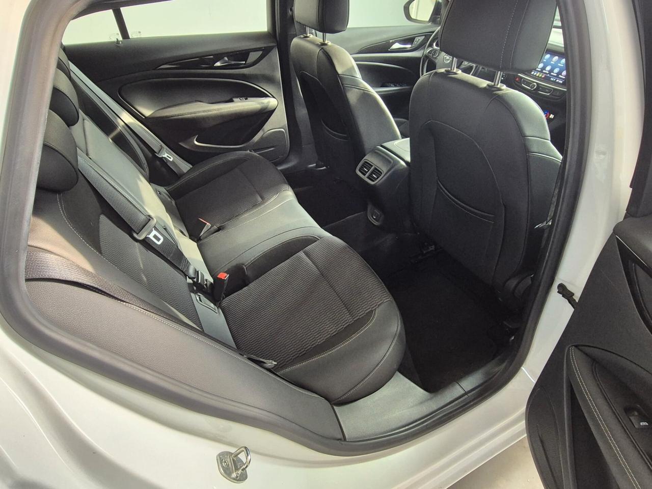 Opel Insignia Insigna Ultimate 2.0 Full optional Unico Proprietario