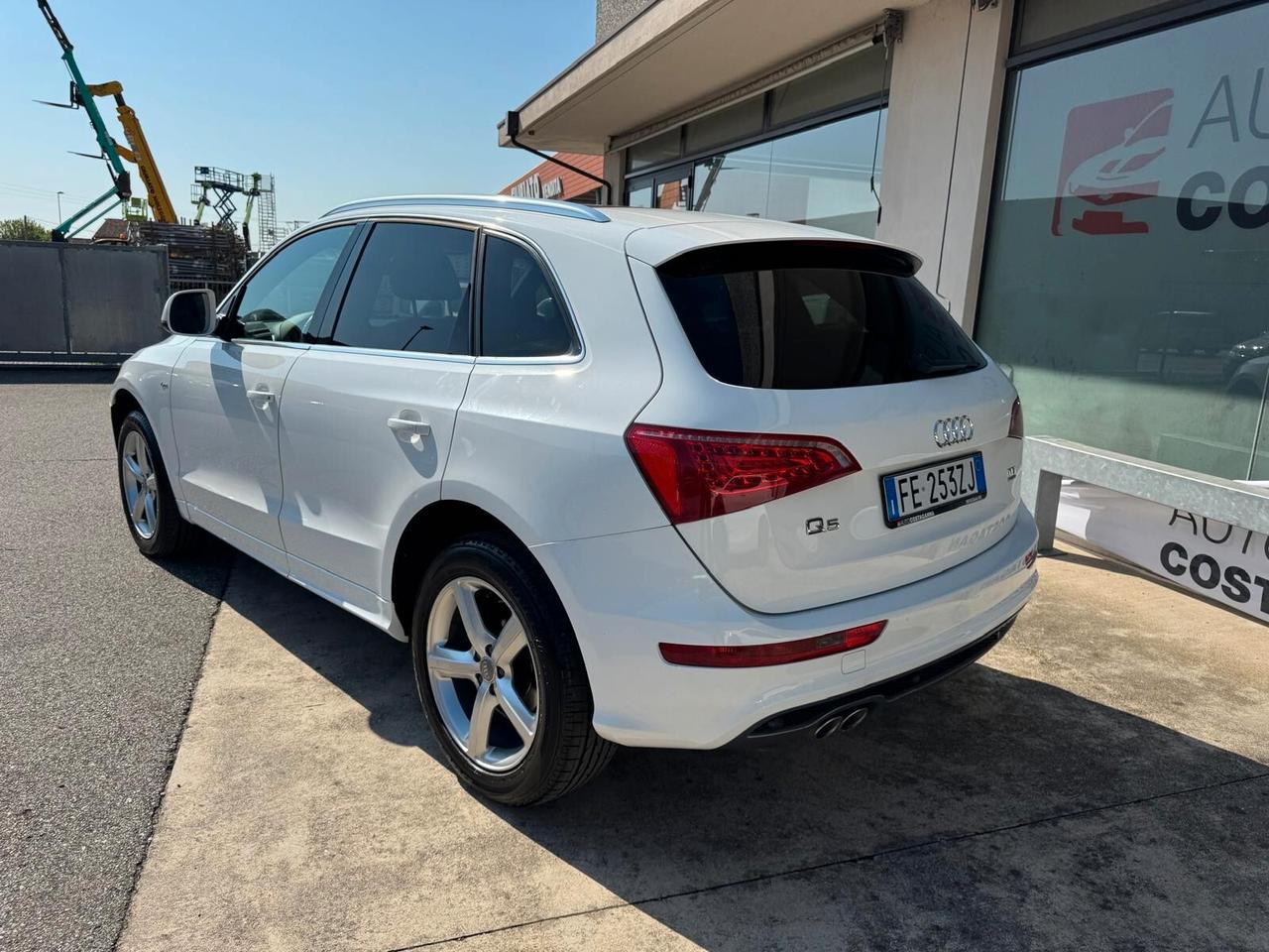 Audi Q5 2.0 TDI 170 CV quattro S-line