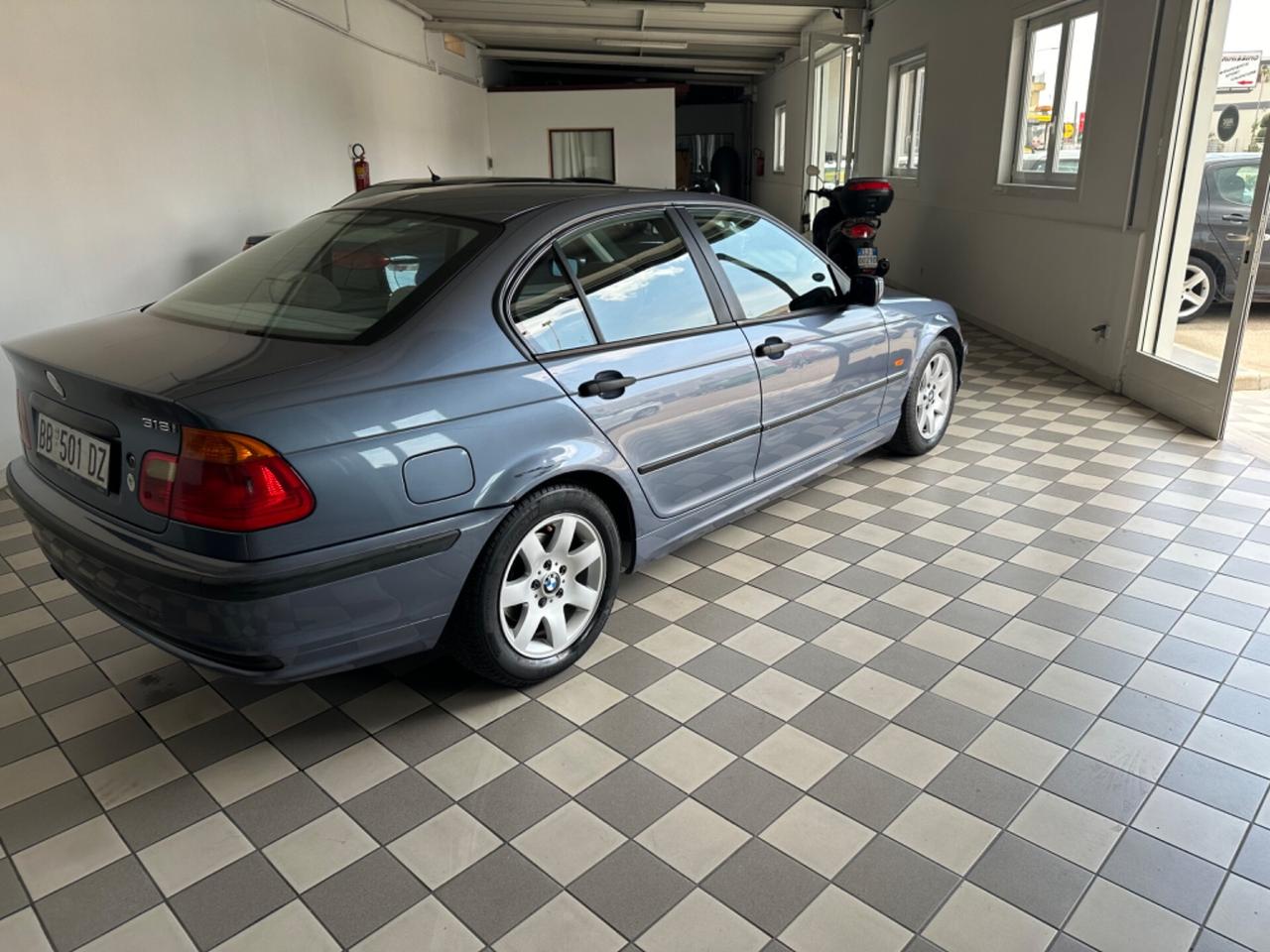 Bmw 318i cat 4 porte UNICO PRORIETARIO