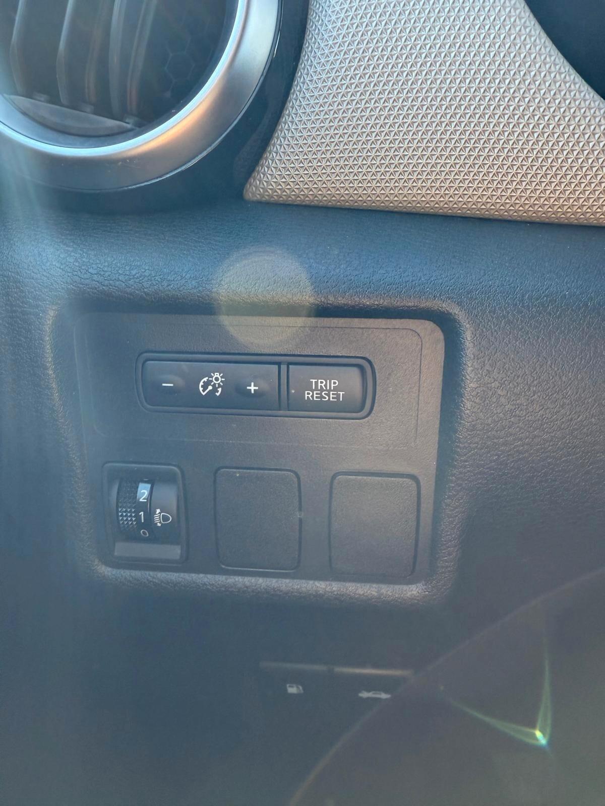 Nissan Micra 1.5 dCi 8V 5 porte N-Connecta