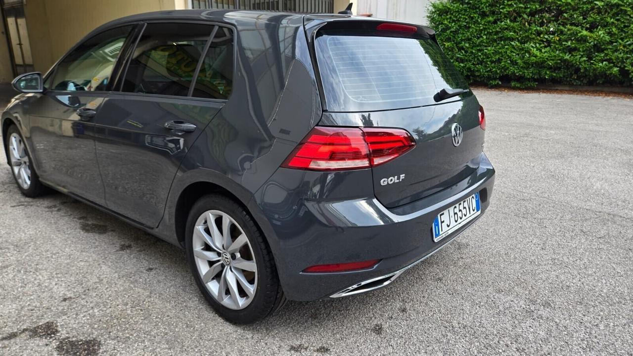 Volkswagen Golf 7.5 R-Line 1.6 TDI 115CV DSG Highl