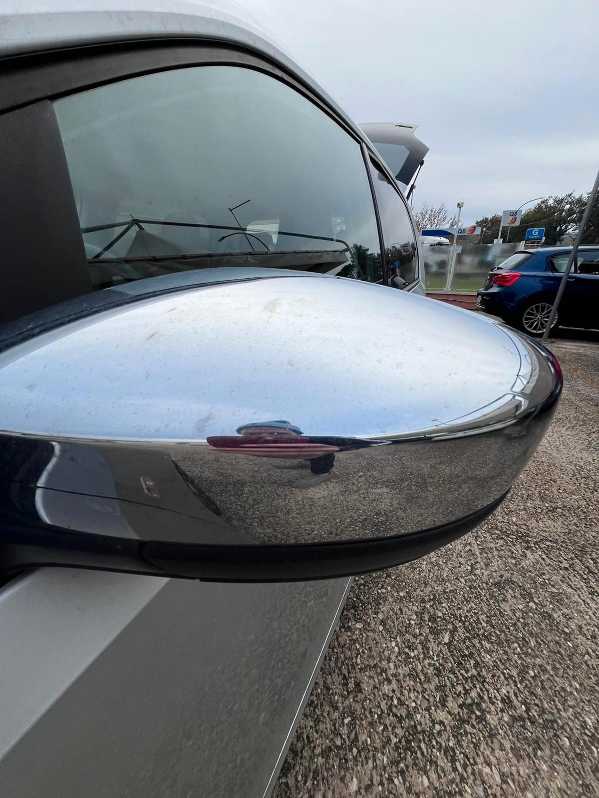 Volkswagen up! 1.0 75 CV 5p. high