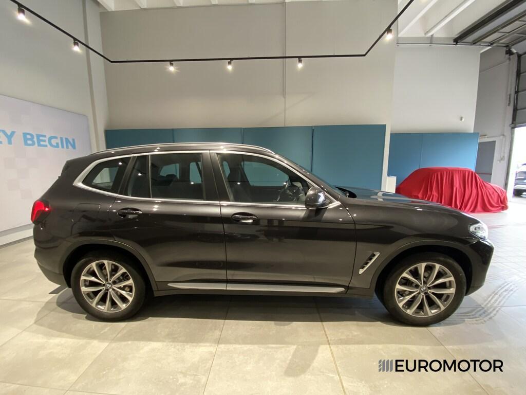 BMW X3 18 d Mild Hybrid 48V sDrive Steptronic
