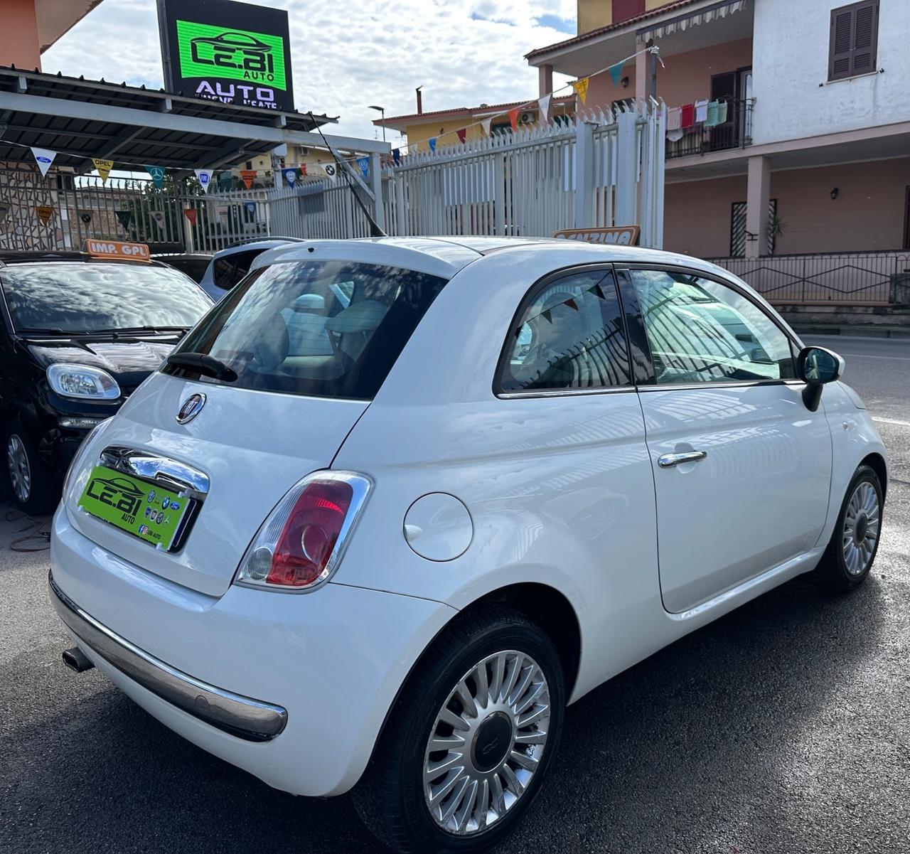 Fiat 500 BENZINA 2011 LOUNGE 120.000 KM