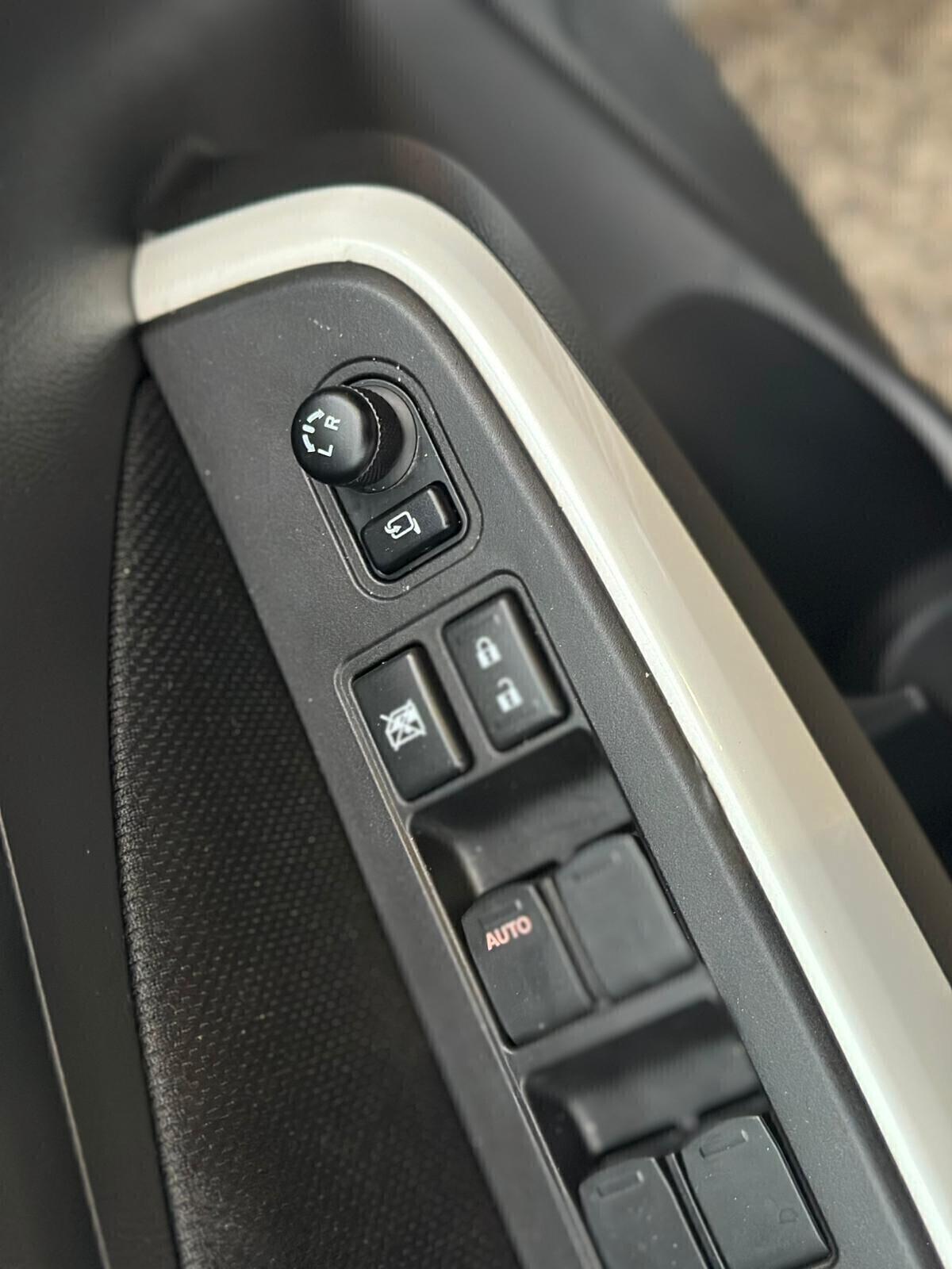 Suzuki Swift 1.2 Hybrid Top