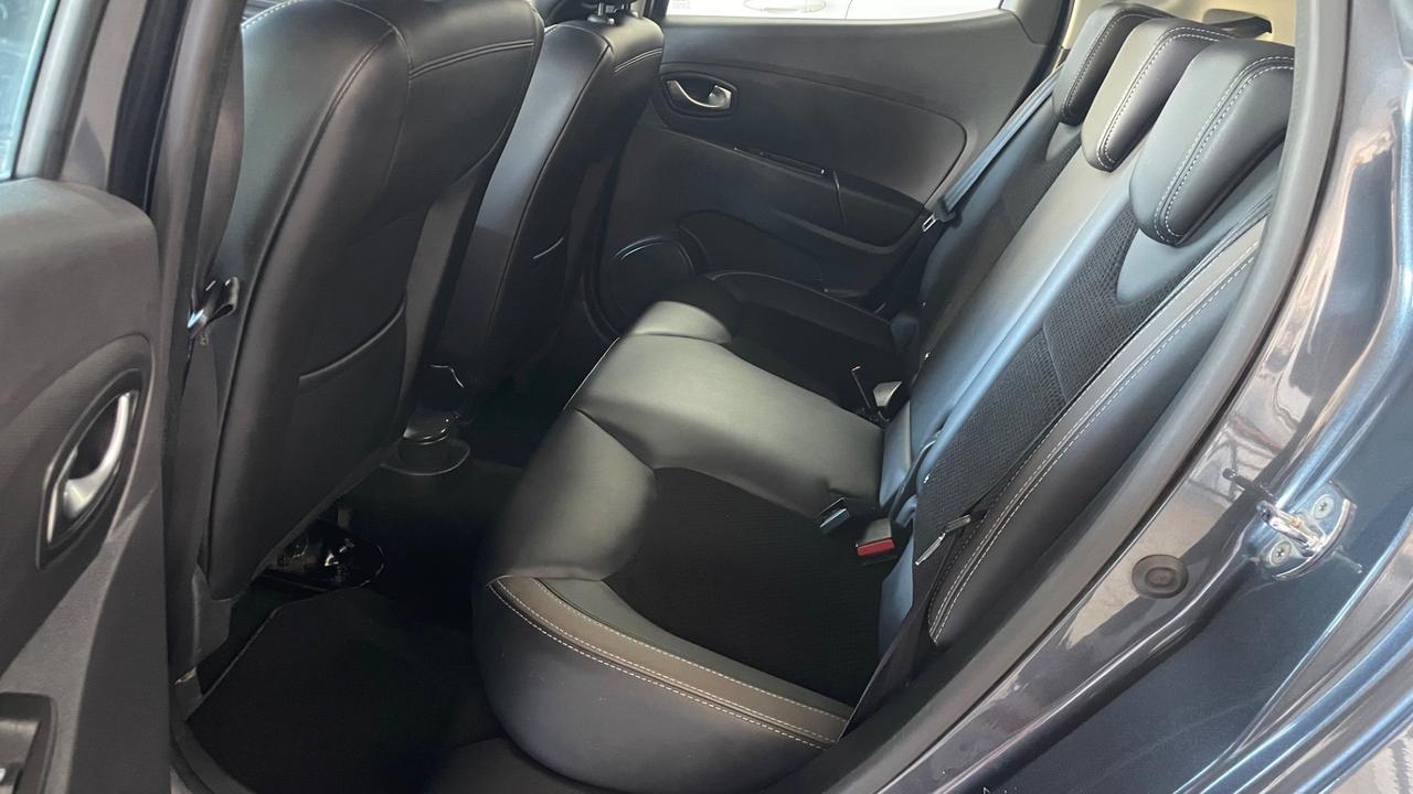 Renault Clio TCe 120CV EDC Start&Stop 5 porte Energy Intens