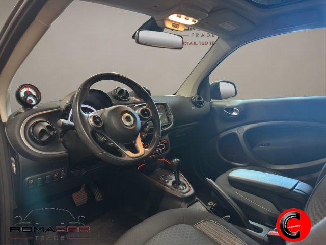 SMART ForTwo EQ cabrio TETTO APPLE CAR PLAY TELECAMERA