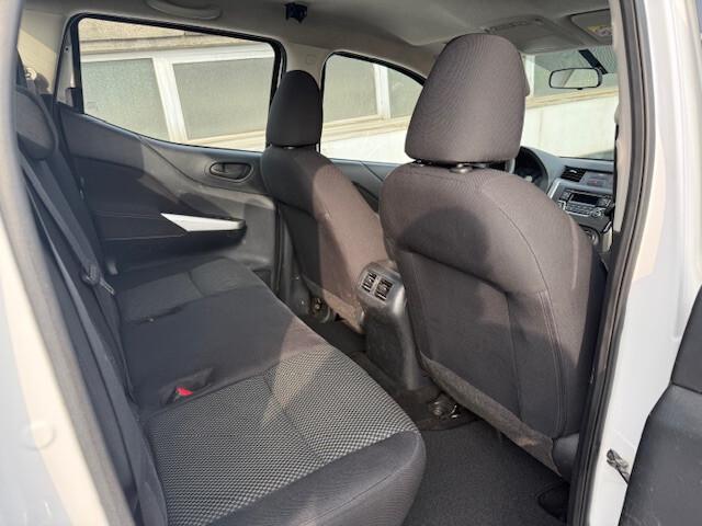 Nissan Navara 2.3 dCi 4WD Double Cab Manuale