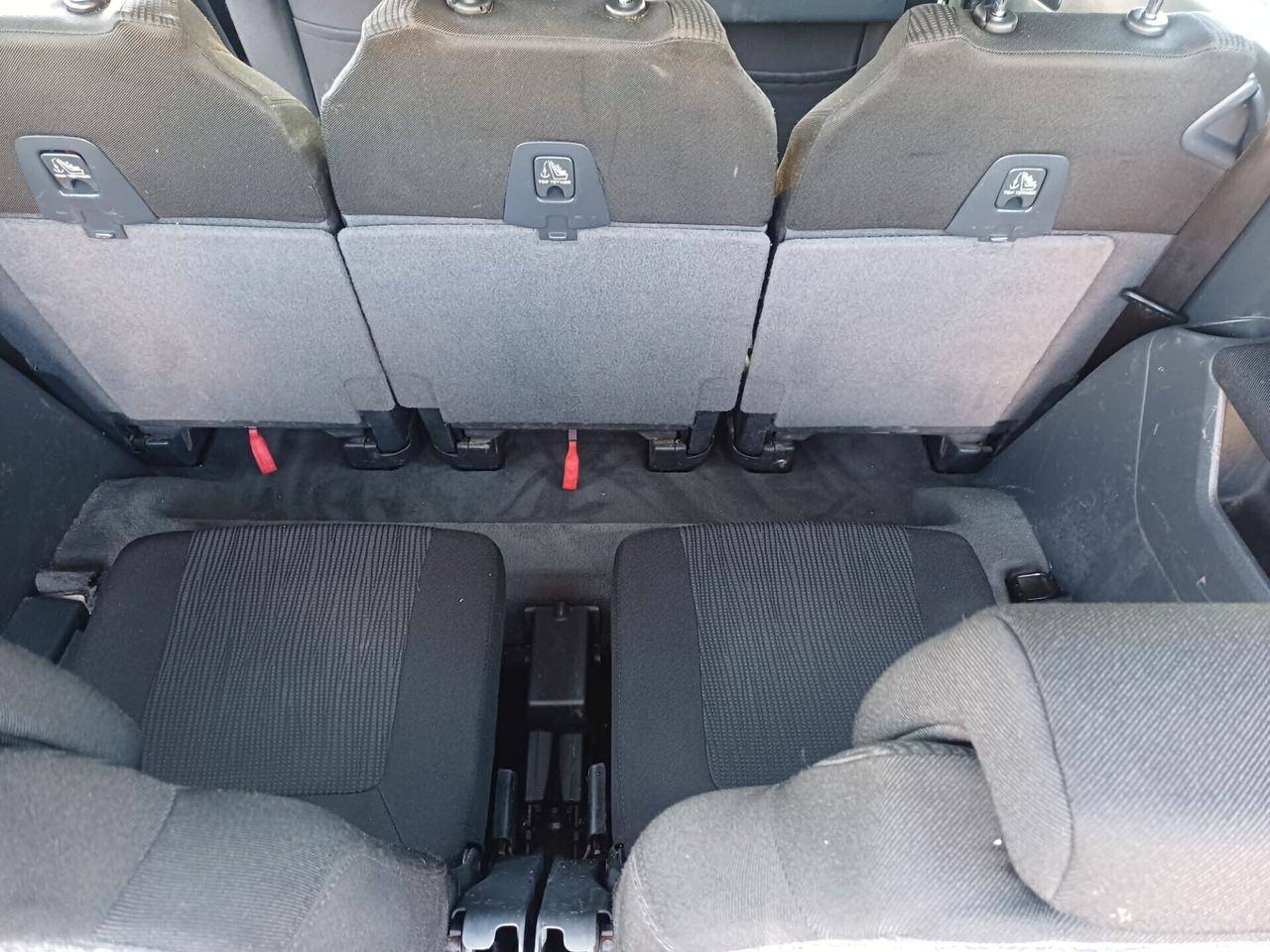 Peugeot 5008 1.6 HDi 112CV Tecno