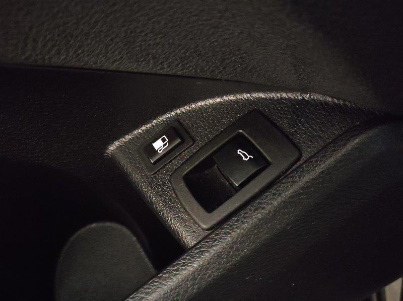 BMW X1 (F48) - X1 xDrive25e Business Advantage