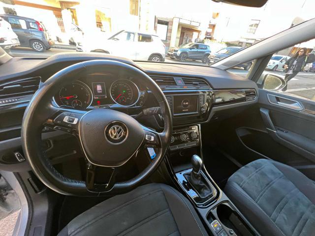 VOLKSWAGEN Touran 2.0 TDI 150 CV SCR DSG Executive BlueMotion Tech.