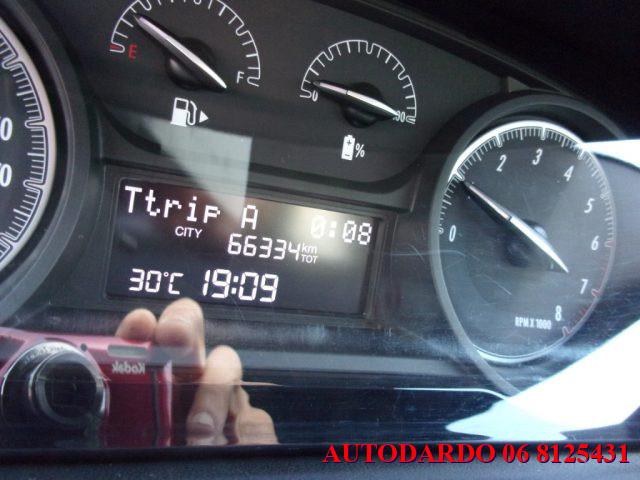 LANCIA Ypsilon 1.0 FireFly 5 porte S&S Hybrid Ecochic Silver