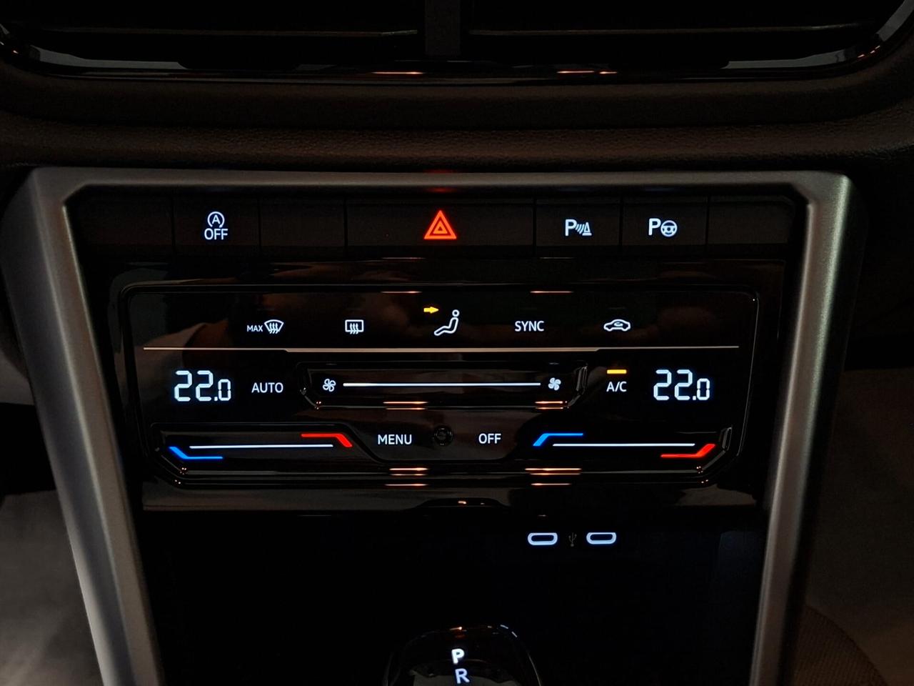 Volkswagen T-Roc 1500 TSI ACT 150CV Sport DSG Km. 0