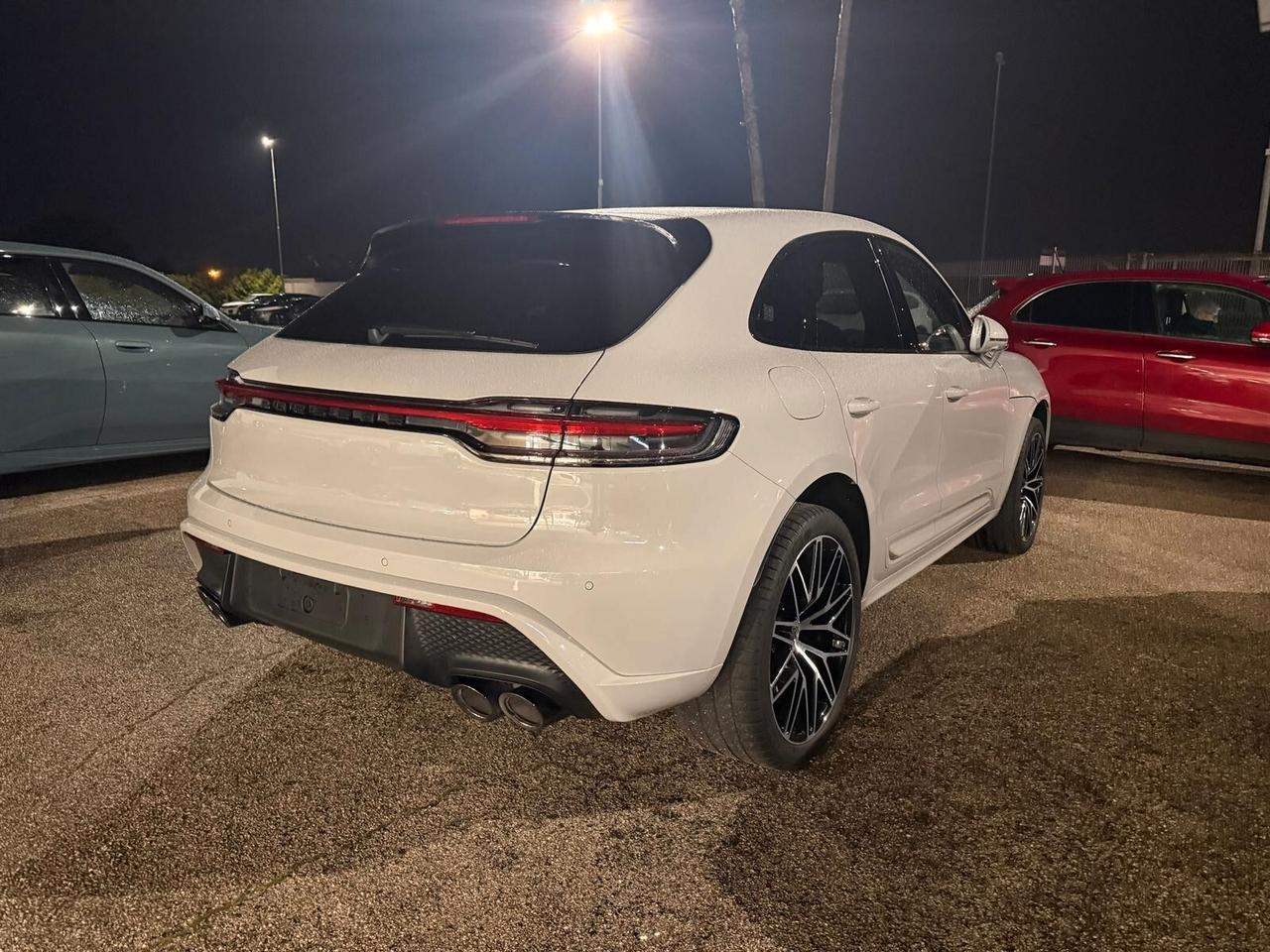 Porsche Macan 2.0 265CV