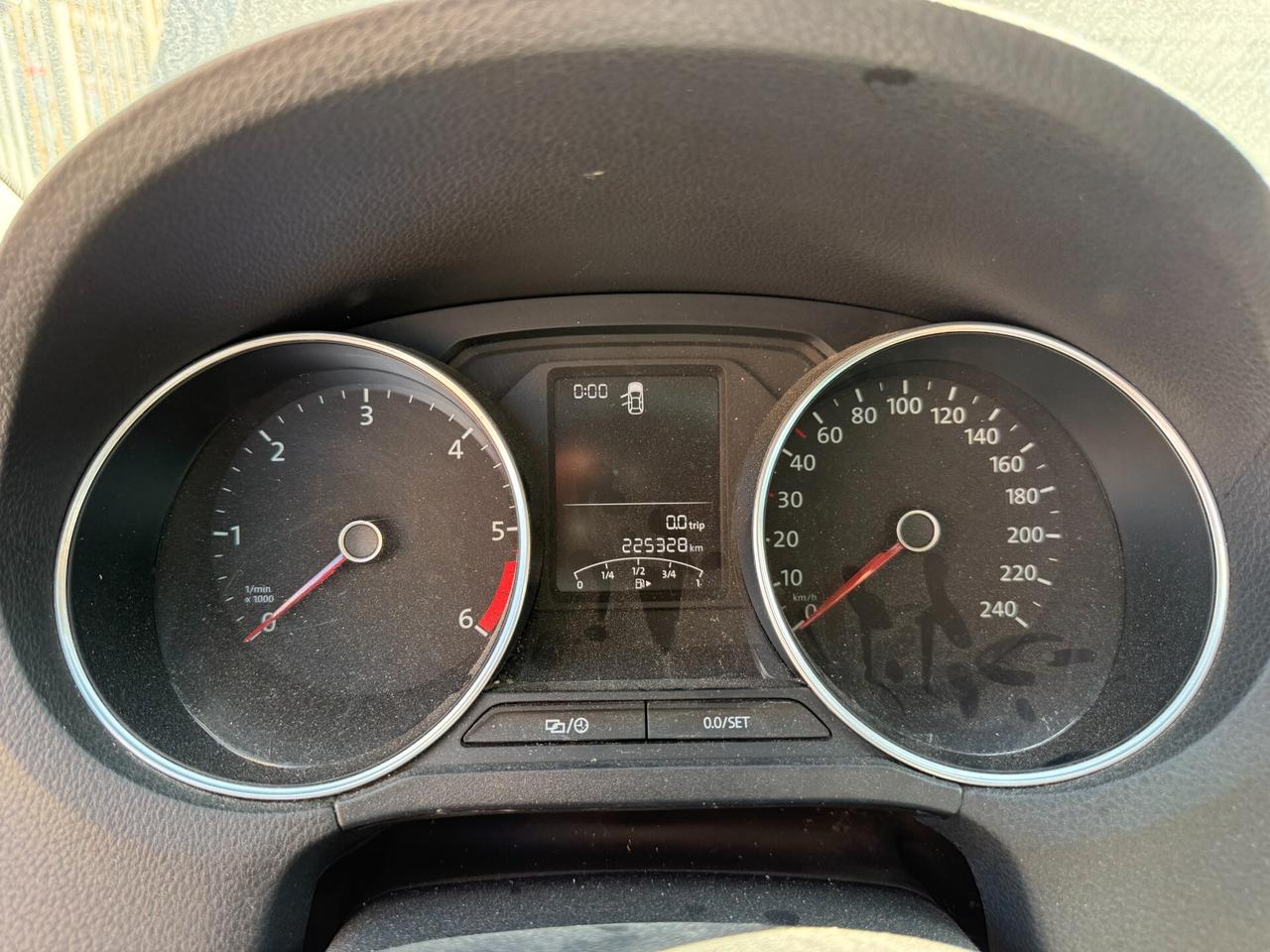 VOLKSWAGEN POLO 2014 1.4 DIESEL 75CV *MOT ROTTO