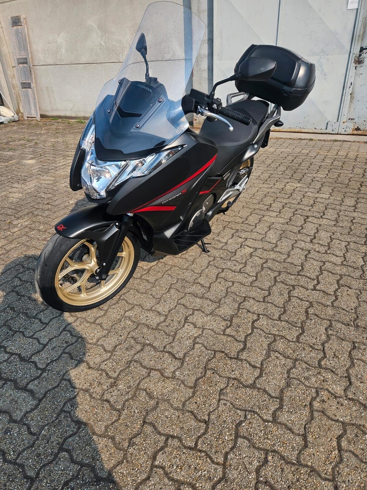 Honda Integra 750 PERFETTA