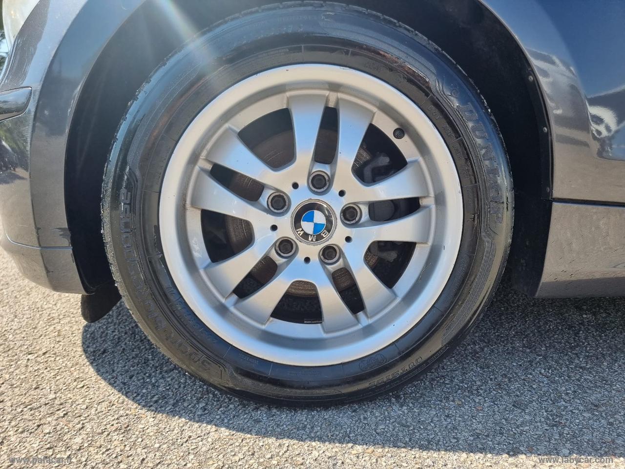 BMW 120i 3p. Futura