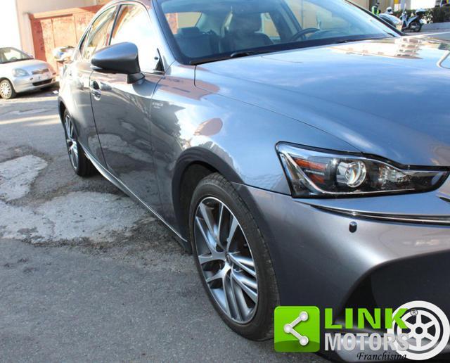 LEXUS IS 300 Hybrid Business