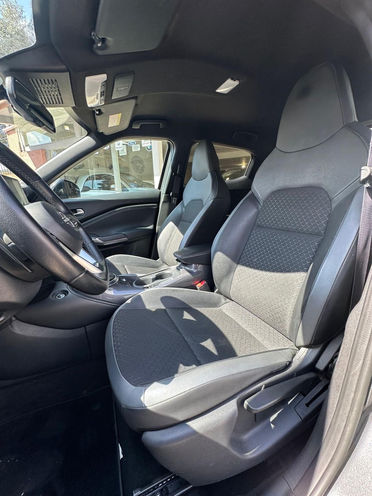 Nissan Juke 1.0 DIG-T 114 CV DCT N-Connecta