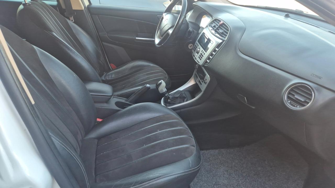 Lancia Delta 1.6 MJT DPF Oro