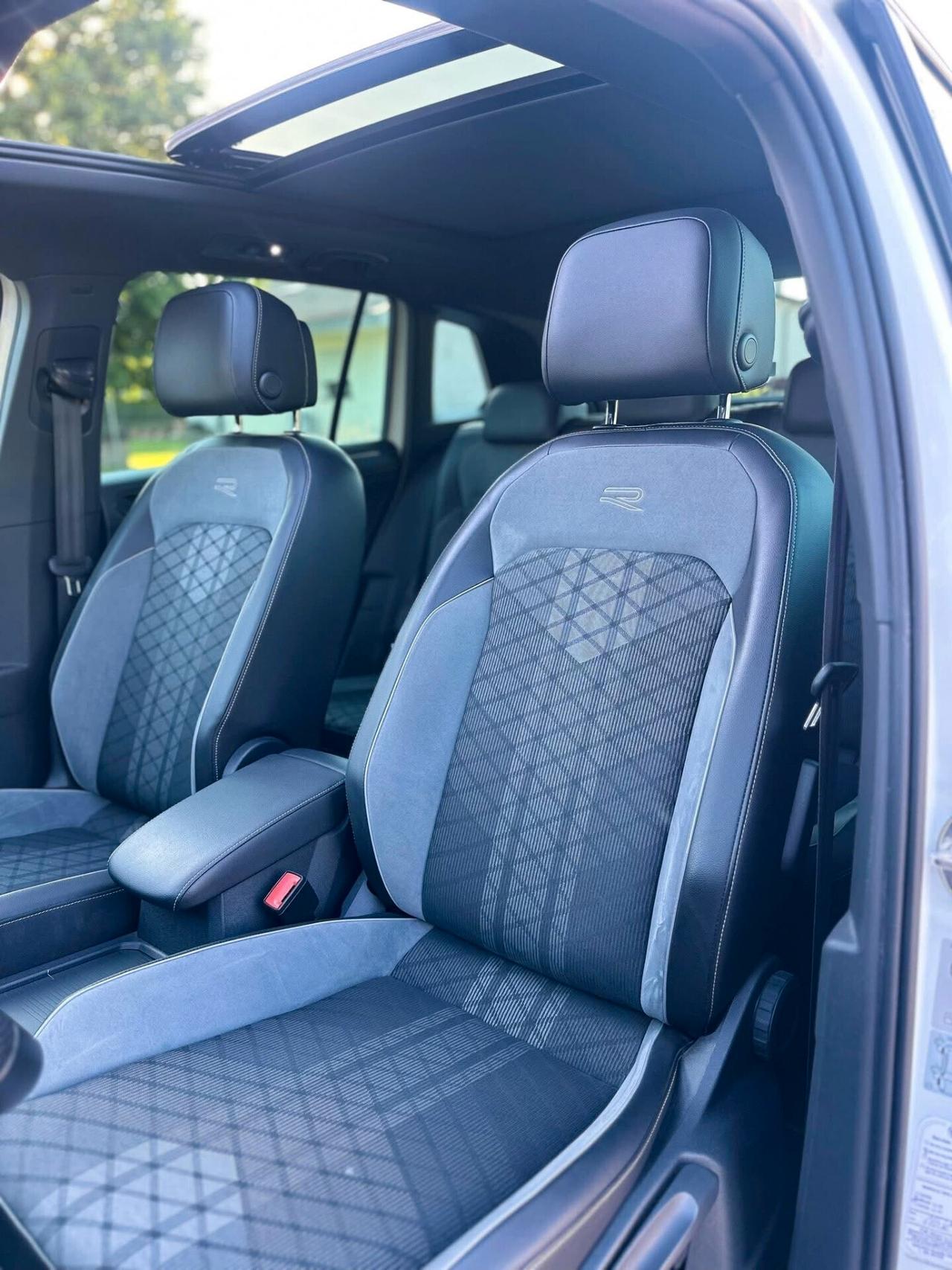 Volkswagen Tiguan 2.0 TDI 200 CV SCR DSG 4MOTION R-Line