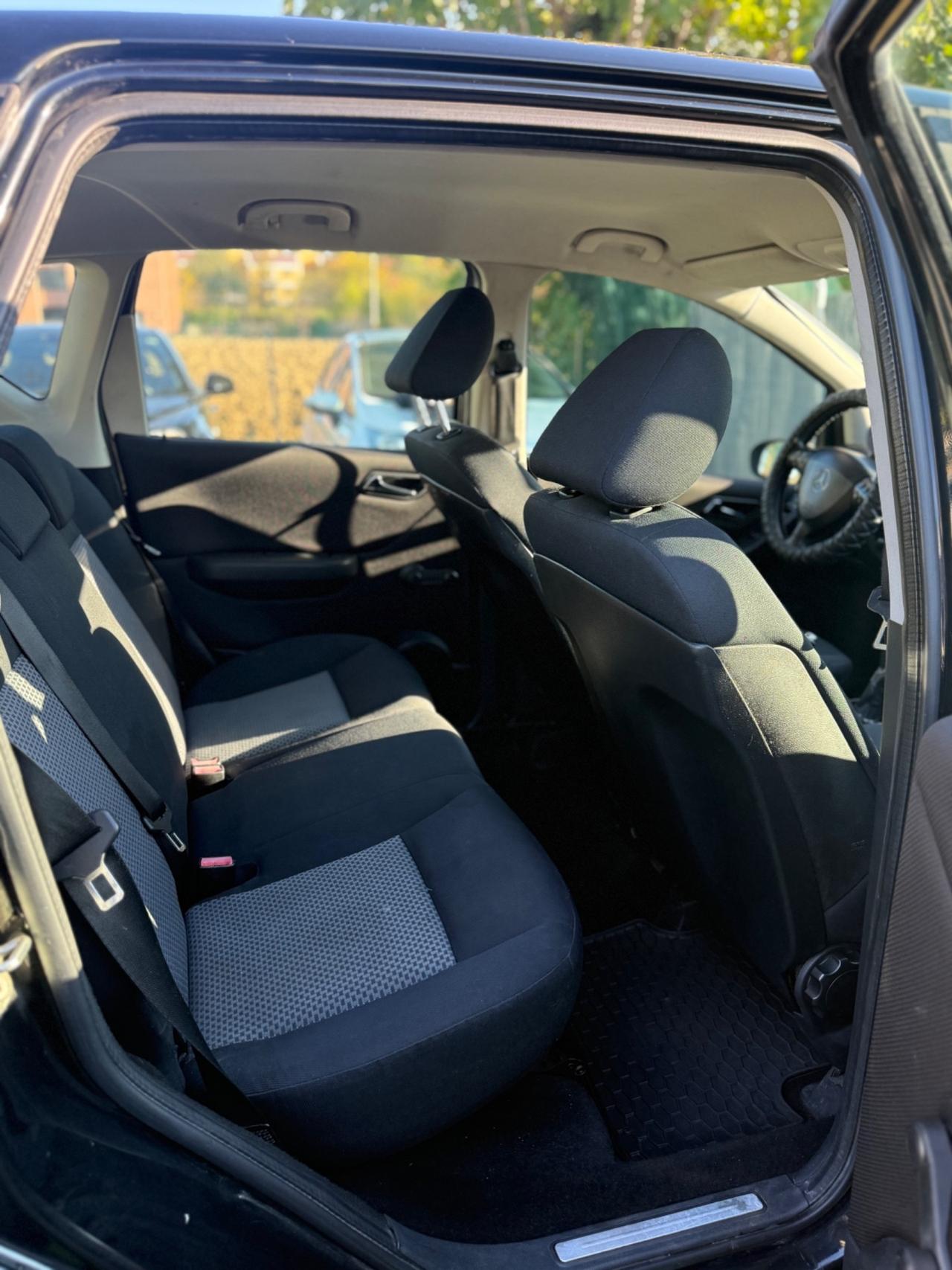 Mercedes CLASSE A180 DIESEL ELEGANCE NEOPATENTATI