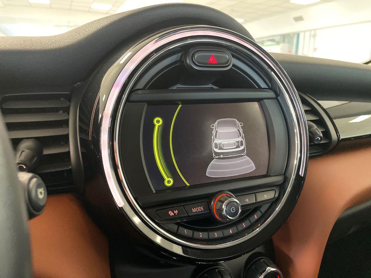 MINI Mini IV F55-F56 2014 - Mini 1.5 Cooper D Boost Seven 5p