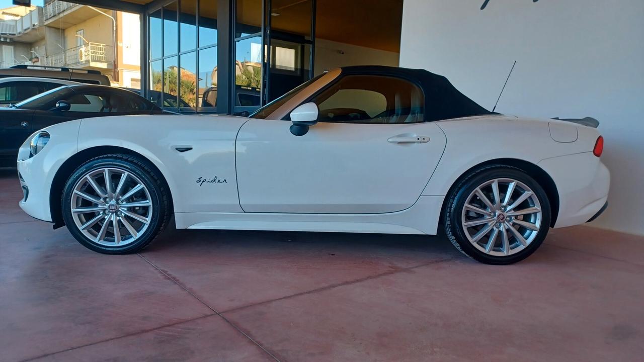 Fiat 124 Spider 1.4 Multiair Lusso